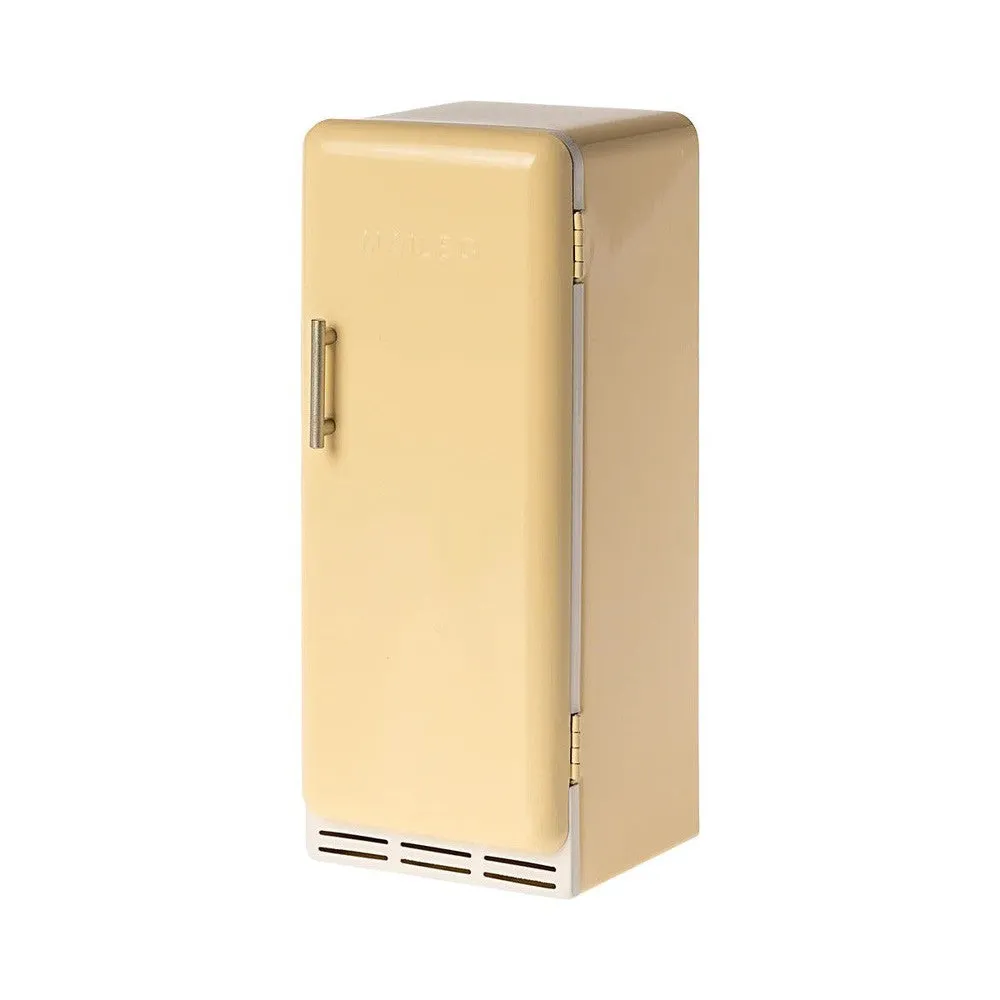 Maileg miniature fridge - yellow