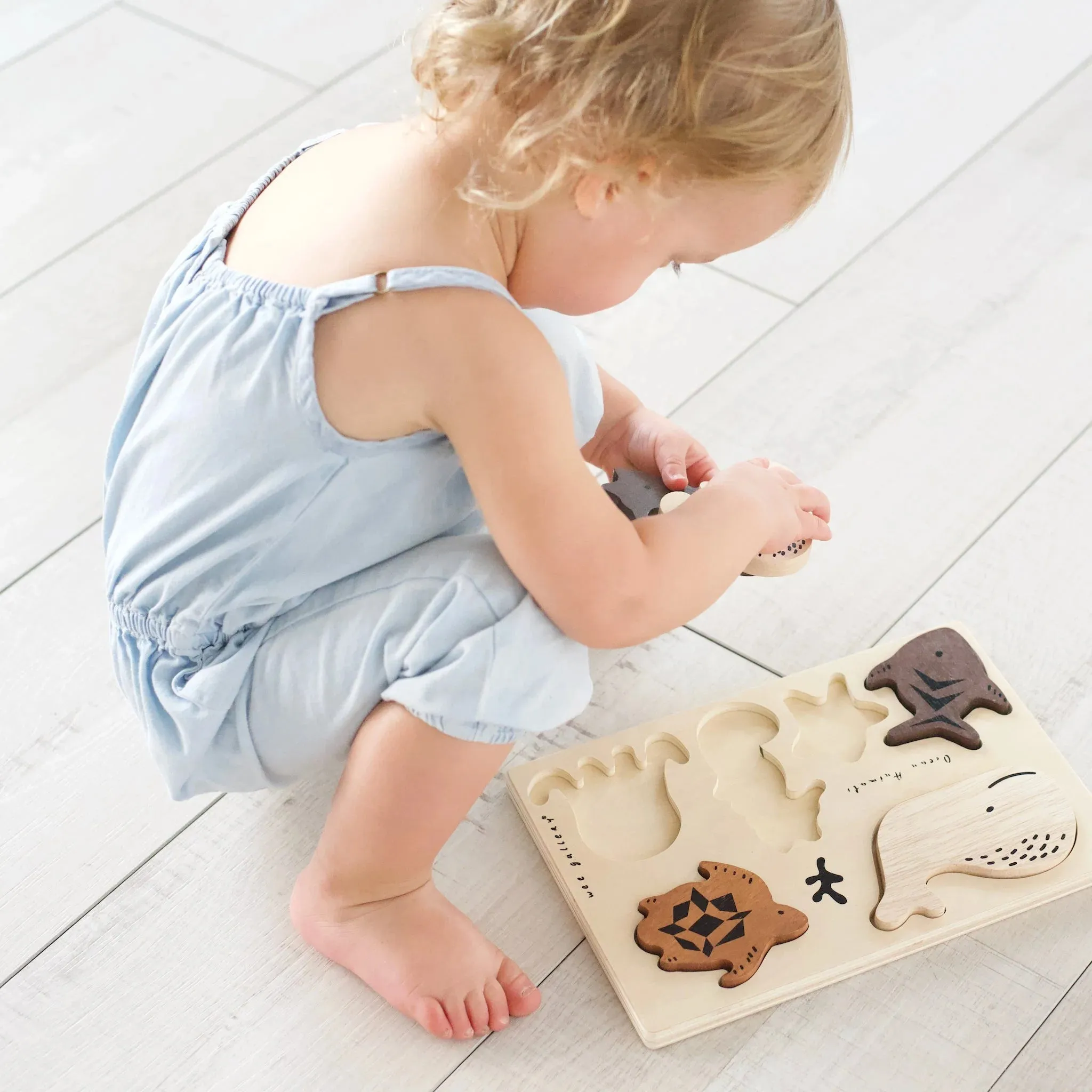 Wee Gallery Wooden Tray Puzzle Ocean Animals